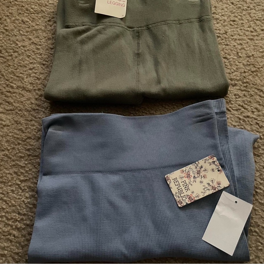 Green and Blue Leggings Set